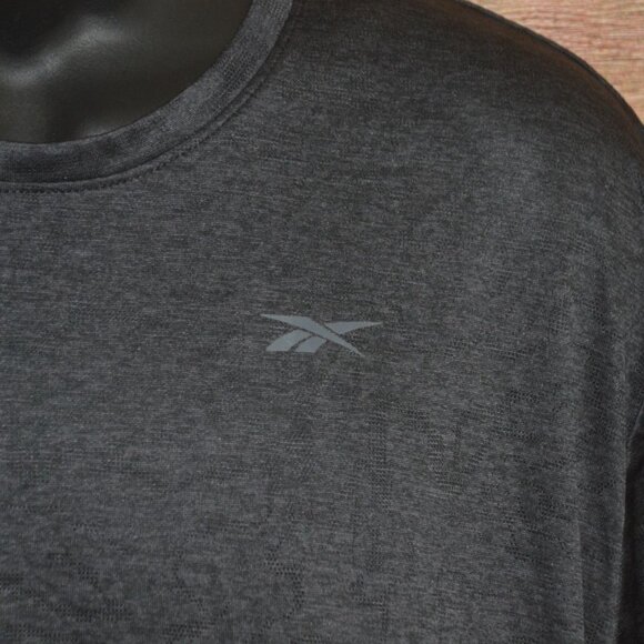 Reebok Speedwick Men's Black Short Sleeve Pullover Crewneck T-Shirt Size 2XL - Picture 3 of 7